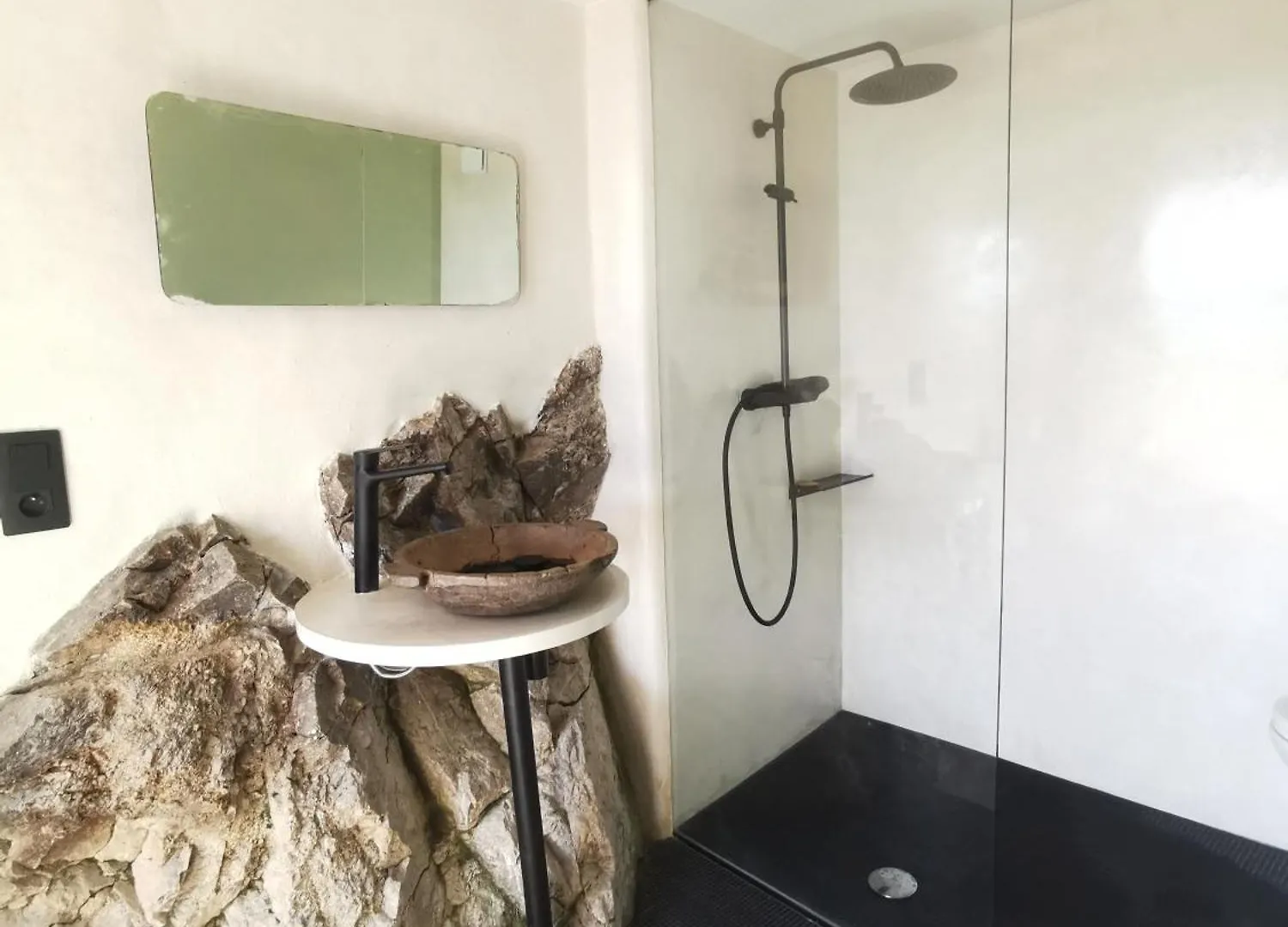 Altitude 647 Villa Montselgues