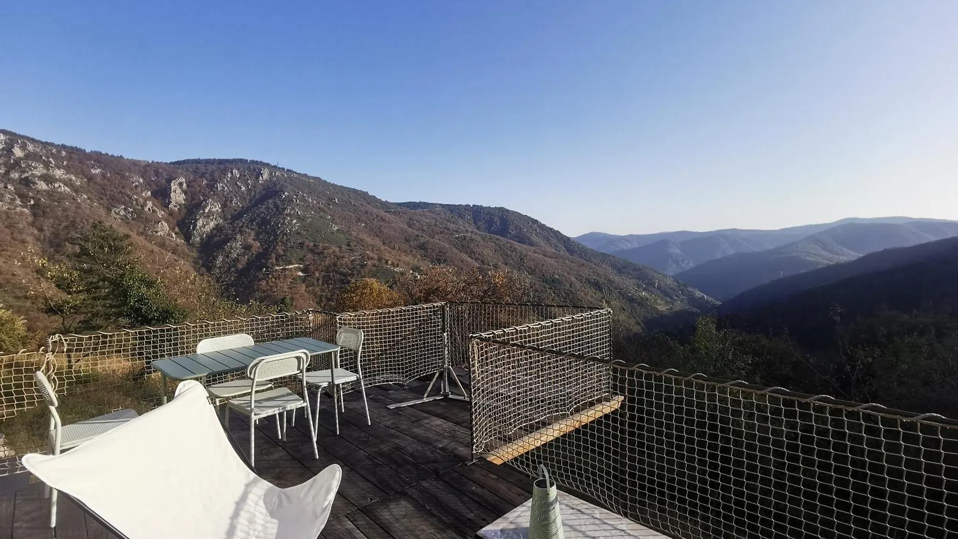 Altitude 647 Villa Montselgues