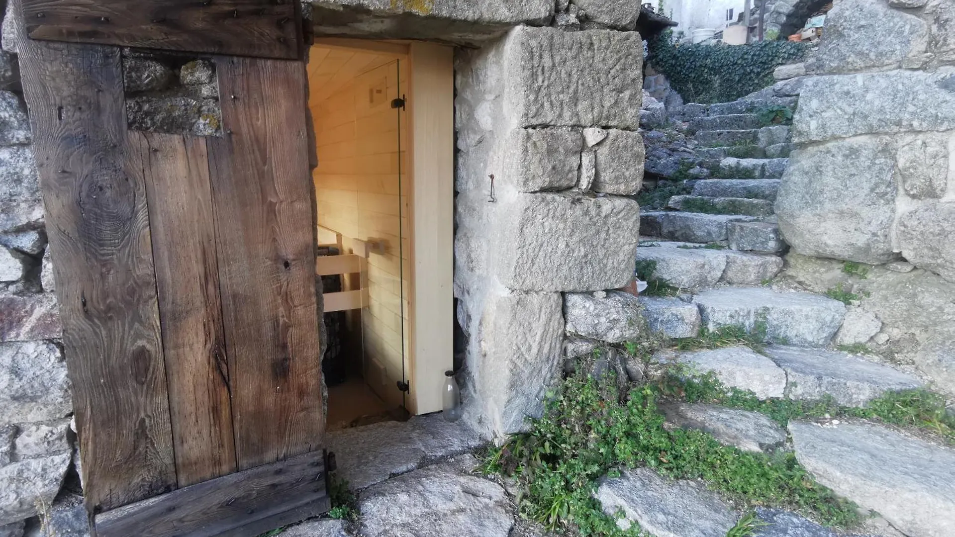 Altitude 647 Villa Montselgues